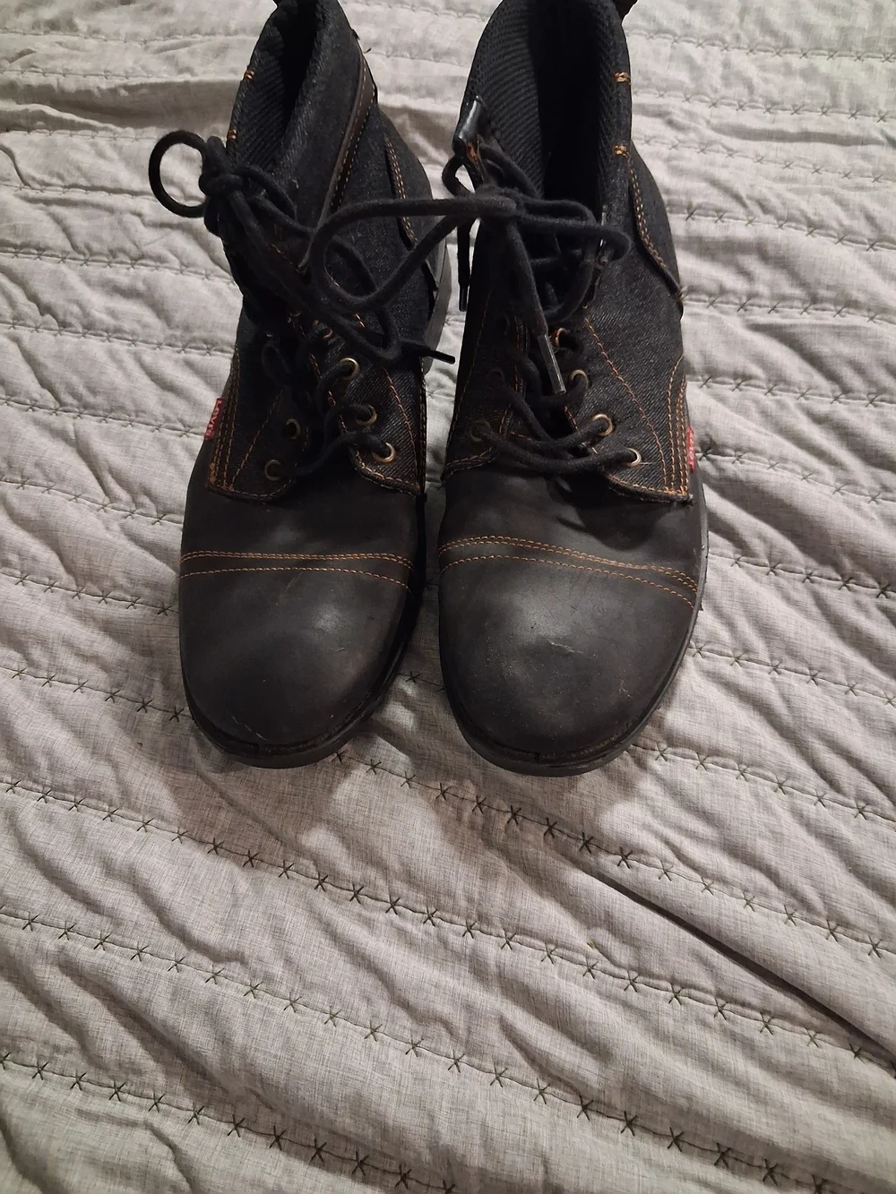 Levi's Black Chukka Lace-Up Boots with Brown Stitching